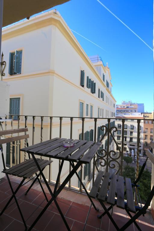 Larios Centro Las Flores Málaga Exterior foto